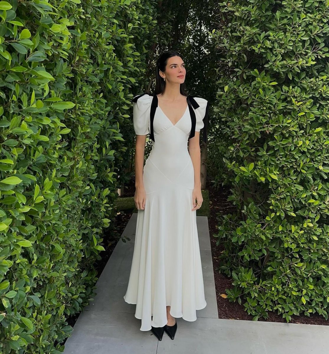 SUMMER BRIDE Kendall Jenner White Bow Dress | Glam Galore SUMMER BRIDE Kendall Jenner White Bow Dress | Glam Galore