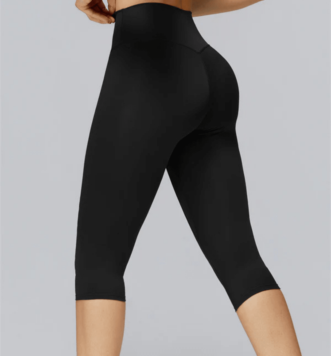 BARBELL BELLE