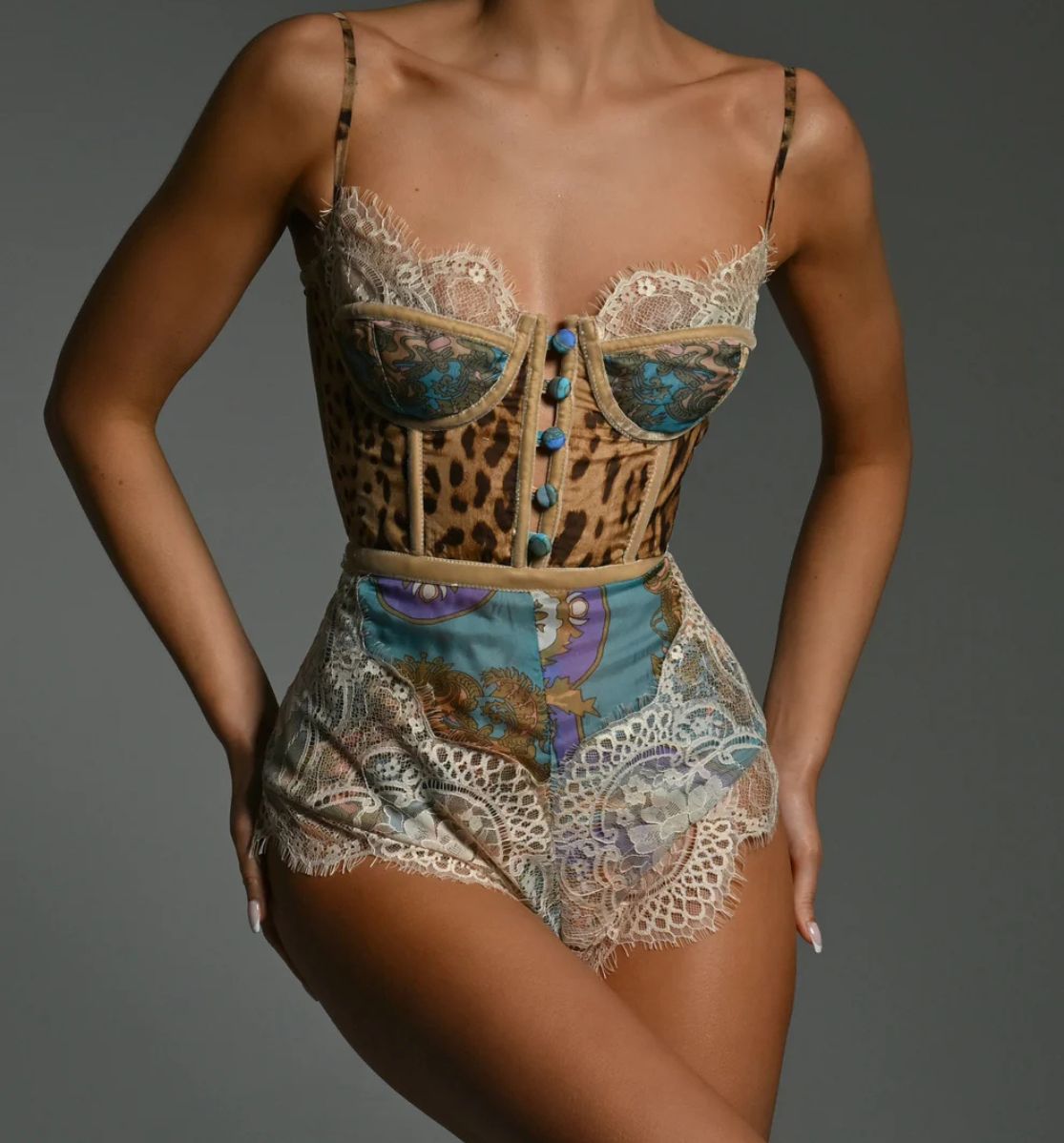 ZYVAH - Playsuit